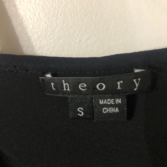 Theory - Sleeveless peplum top - Picture 2 of 3